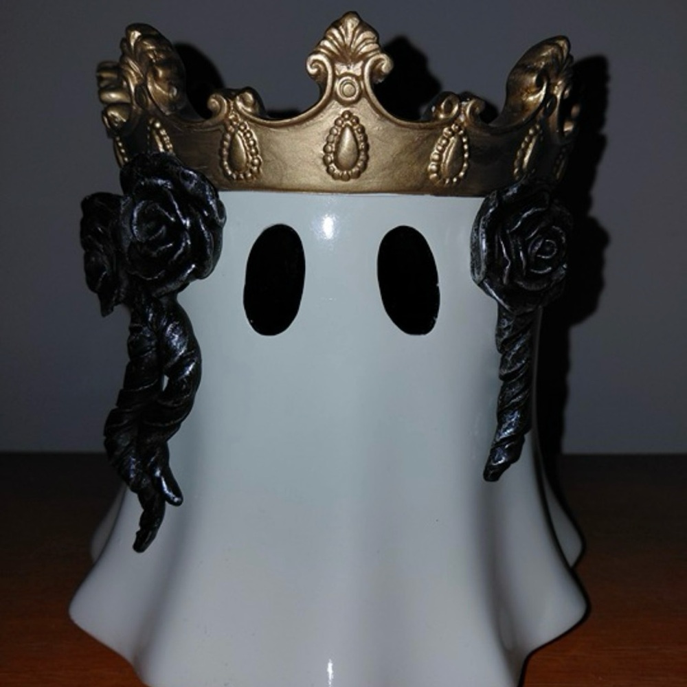 Yankee Candle Ghost Holder with Gold Crown